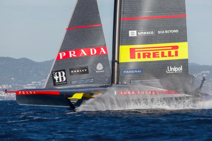 Finale della Louis Vuitton Cup: a Luna Rossa la regata 6, &egrave; 3-3 con Ineos 
