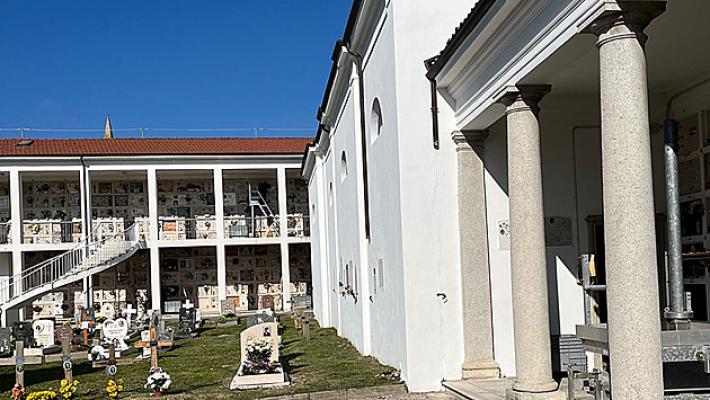 Mattaleto, rubati i pluviali dal cimitero