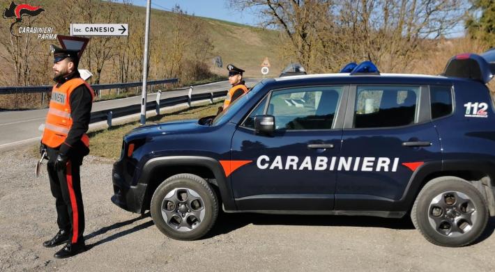 Pellegrino Parmense: deve scontare 4 anni e 10 mesi di reclusione. Rintracciato dai carabinieri e&rsquo; stato condotto in carcere.