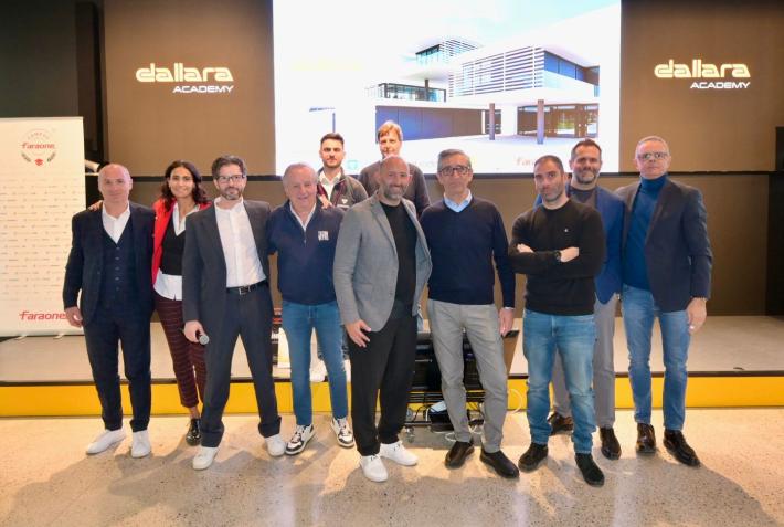 Parapetti in vetro, settore in crescita. Medesano, nasce Tecnovetrodecor