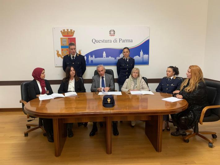 Protocollo tra questura e sindacati per il rilascio di permessi di soggiorno