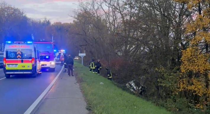 Baganzola, cade dalla moto: ragazzo minorenne trasportato al Maggiore