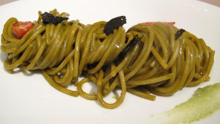 Spaghettoni agli anemoni di mare,  sapori veri