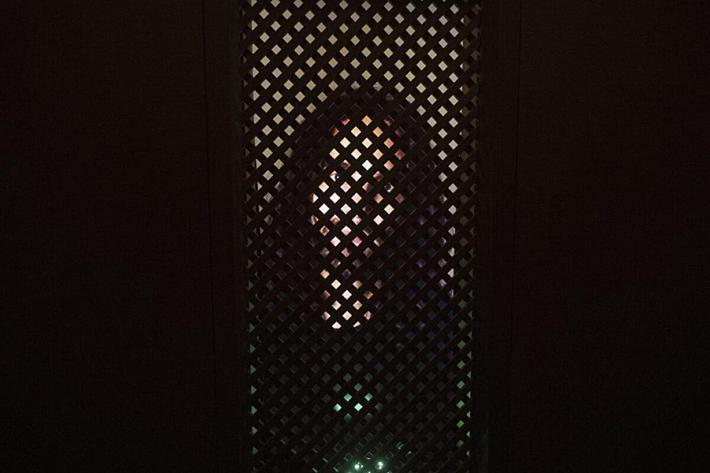 Il Ges&ugrave; virtuale che confessa i fedeli