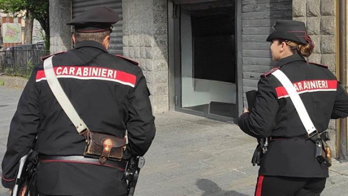 Viola la misura dell&rsquo;allontanamento dalla casa familiare: arrestato 