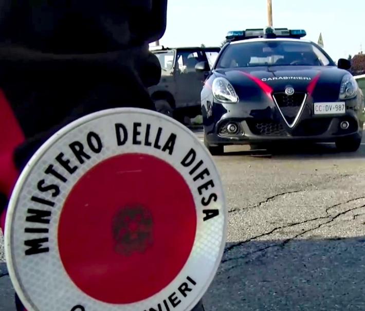 Vende un Rolex da 10 mila euro ma viene pagato con un assegno risultato clonato: denunciato 53enne