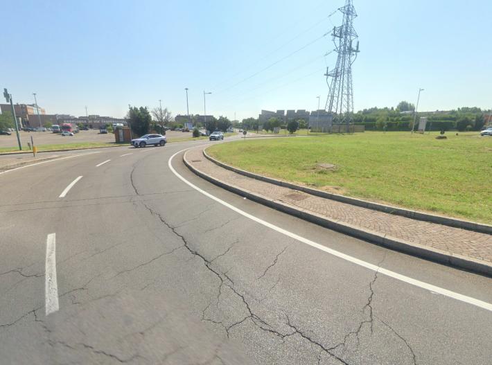 Pedone investito in via Traversetolo