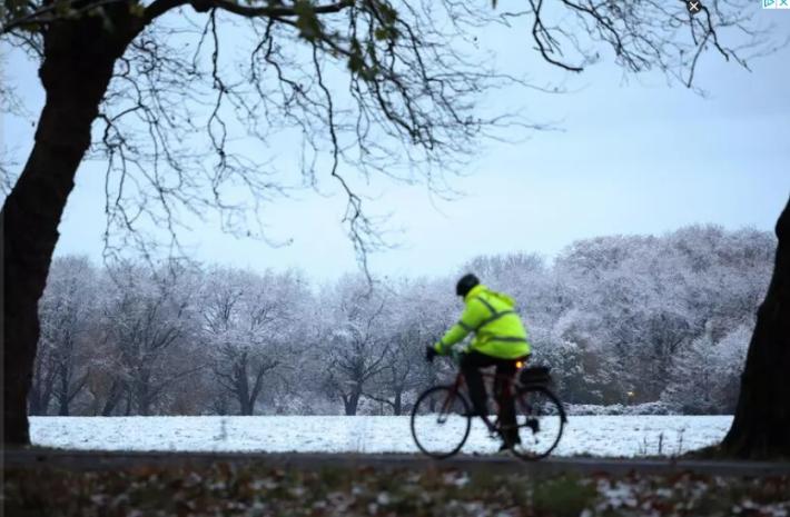 Maltempo in Gb, chiusi gli aeroporti di Manchester e Liverpool