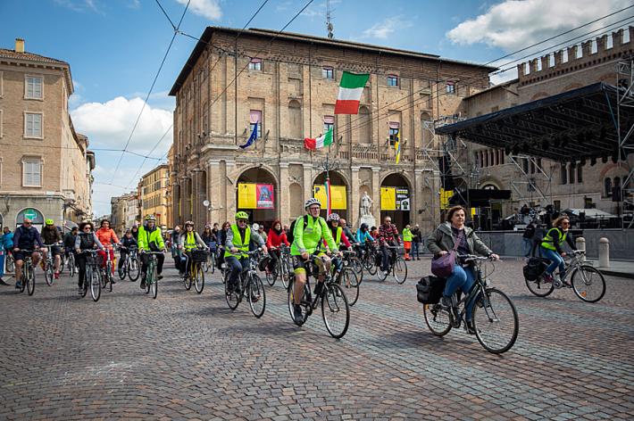Tante gite e il Memorial Mozzarelli: tutte le pedalate della Fiab per il 2025
