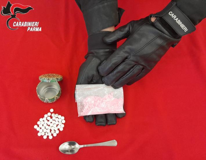 Parma: fermate in auto e trovate in possesso di &ldquo;cocaina rosa&rdquo;. Denunciate due donne di 21 e 24 anni