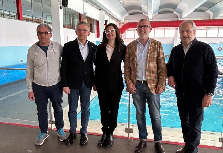 L'assessora regionale Frisoni in visita al centro sportivo Negri