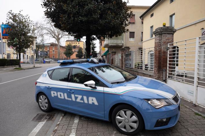 Polizia di Stato &ndash; arrestati tre cittadini stranieri per lesioni e danneggiamento