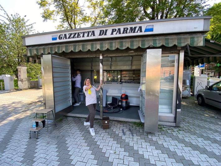 Riapre l'edicola di piazzale Barbieri (dopo oltre un anno)