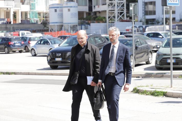 Morta in incidente, prete arrestato a Bari resta ai domiciliari