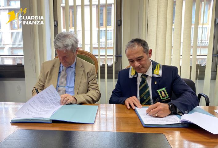 Guardia di finanza Parma: firmato protocollo d&rsquo;intesa tra Procura della Repubblica e A.n.f.i.