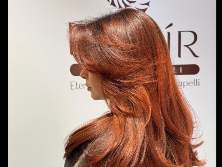 Colorare con consapevolezza: perch&eacute; scelgo l&rsquo;ammoniaca per restituire eterna giovinezza ai capelli