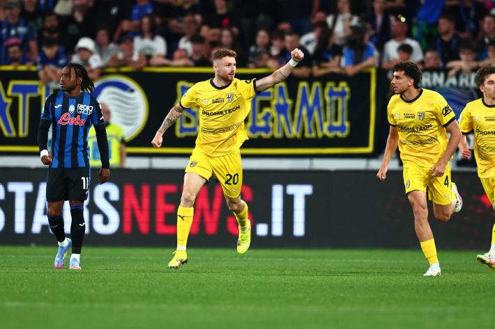 Vince il Lecce, cade l'Empoli, Parma salvo. Juve in Champions. Retrocedono Empoli, Venezia e Monza 