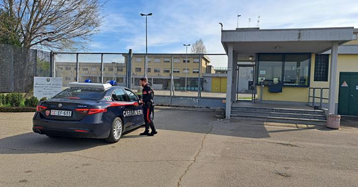 Arrestato dai carabinieri: deve scontare oltre 11 anni per truffa, furto e altri reati