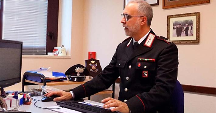 Compra un auto da un concessionario trovato su internet ma il sito e&rsquo; risultato clonato. Denunciato dai carabinieri un 44enne italiano