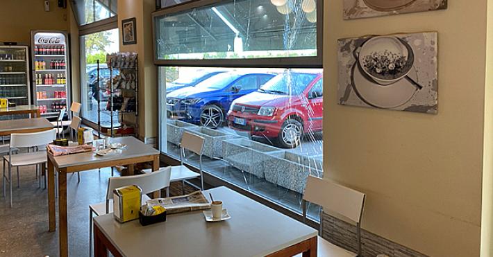 San Polo di Torrile, nella notte due colpi in pochi minuti