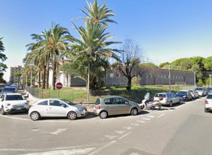 Gara di nuoto per bambini a Bordighera finisce con una rissa tra due mamme