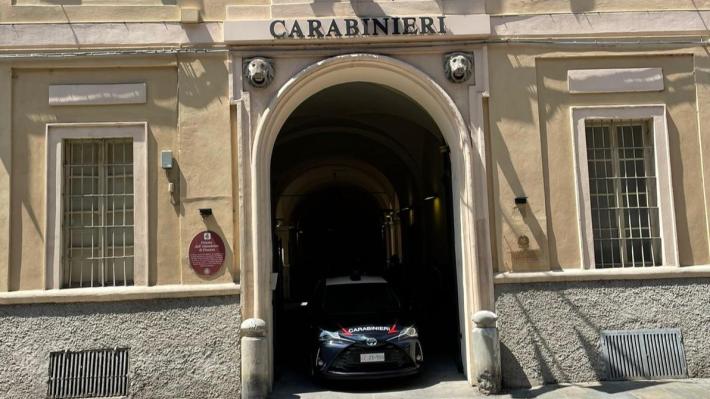 Fa un bonifico di 3.000 euro: denunciati i responsabili dell'imbroglio