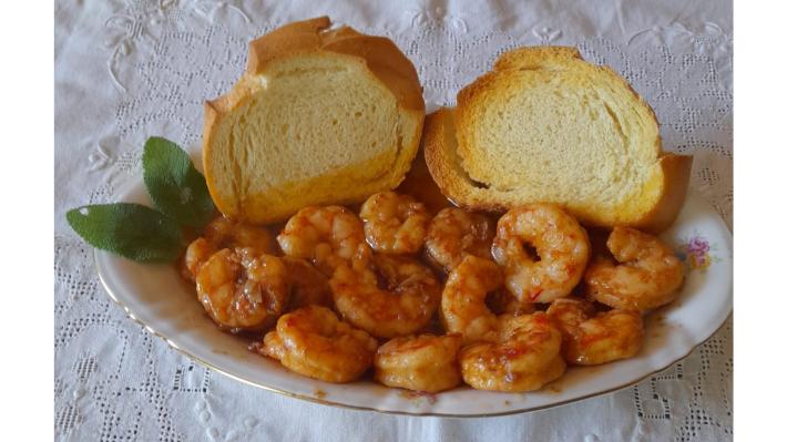 Irresistibili gamberi al sughetto