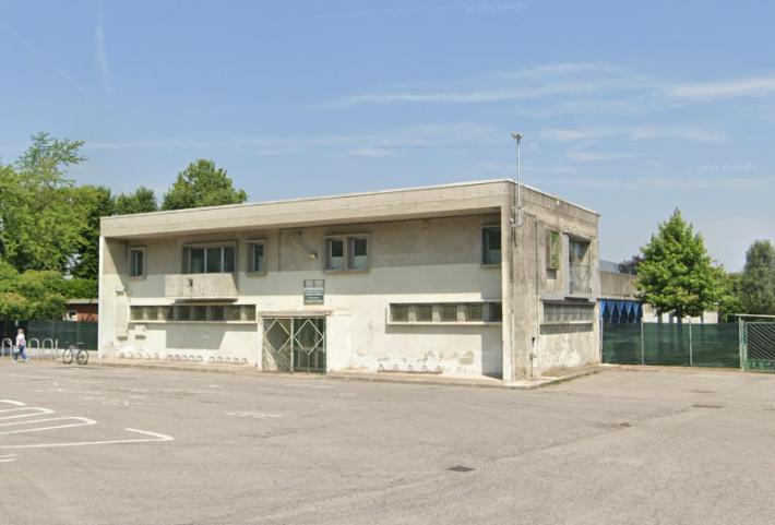 Malore in piscina nel Cremonese, soccorso con il defibrillatore: gravissimo un bimbo di 10 anni