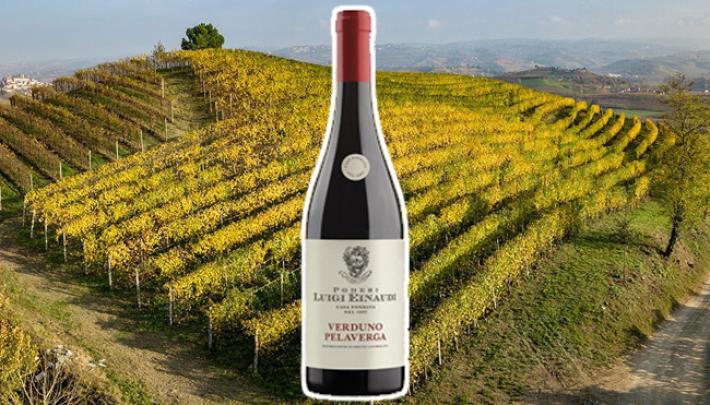 Poderi Luigi Einaudi Verduno Pelaverga Doc '23, fine e strutturato, intrigante al naso e fragrante al sorso.