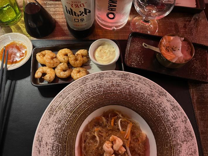 Hanami Sushi Restaurant: &Egrave; fusion mania, tra sushi e tartare il piacere d'Oriente