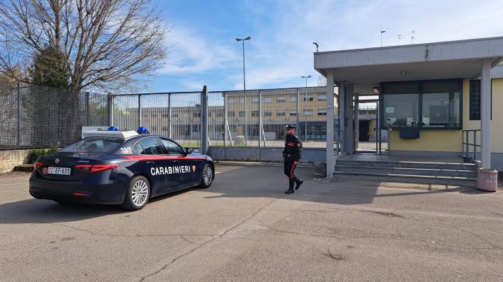 RAPINA AGGRAVATA: PORTATO IN CARCERE DAI CARABINIERI