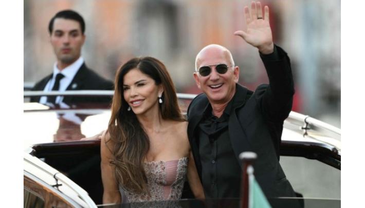 Nozze Bezos-Sanchez, manca un vestito e mistero su 'imbucata'