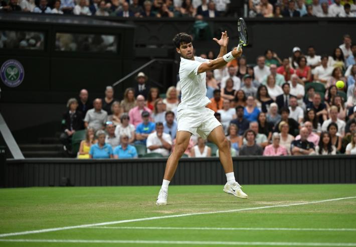 Wimbledon: Alcaraz ai quarti, attesa per trio azzurri