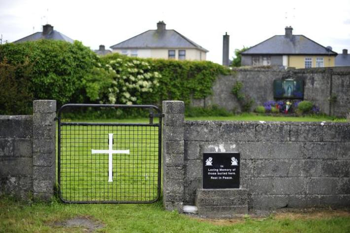 Iniziata in Irlanda esumazione di 796 bambini morti
