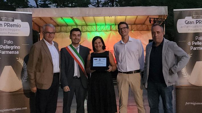 Palio di Pellegrino Parmense: medaglia d&rsquo;oro al parmigiano reggiano 24 mesi del caseificio Rastelli f.lli di Rubbiano