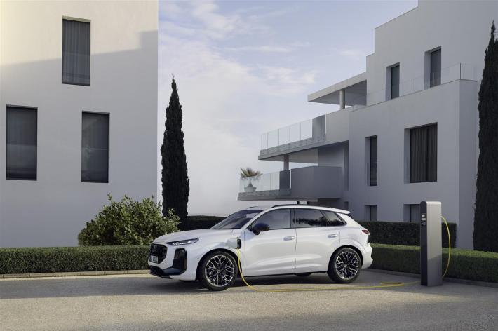 Audi Q3 e-hybrid: al via gli ordini del Suv plug-in