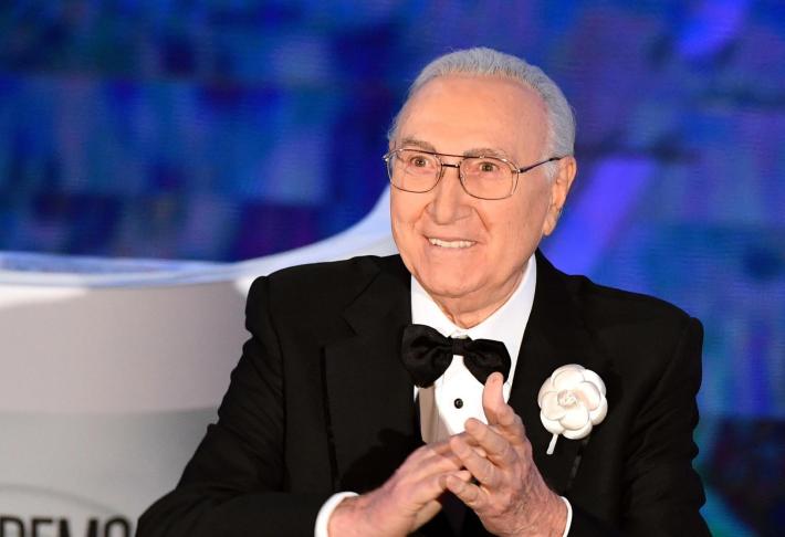 Sar&agrave; dedicato a Pippo Baudo il premio "Leone d'argento"