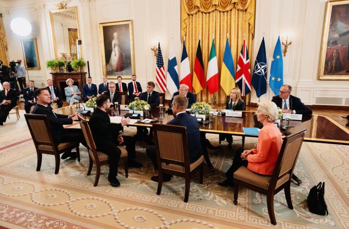 Il complesso percorso per costruire la pace