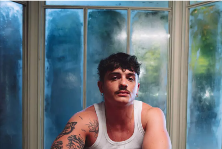 Olly, venerd&igrave; 29 agosto esce il nuovo singolo Questa Domenica