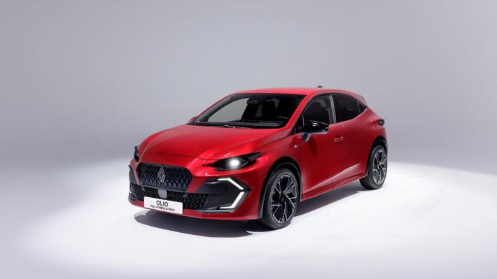 La sesta Renault Clio, la pi&ugrave; matura .  Arriver&agrave; a fine anno: cambia parecchio il look,  addio al diesel 