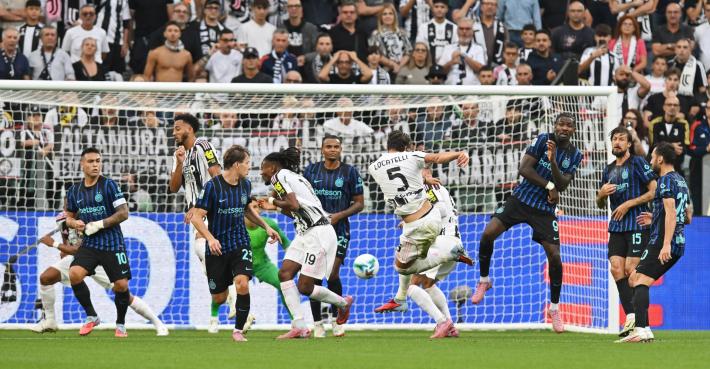 Il derby d'italia alla Juve nel segno dei Thuram: 4-3 all'Inter