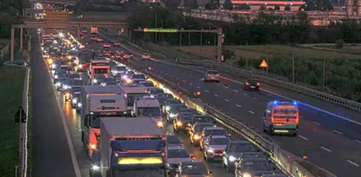 A1, lunghissime code tra Parma e Fiorenzuola in direzione Milano
