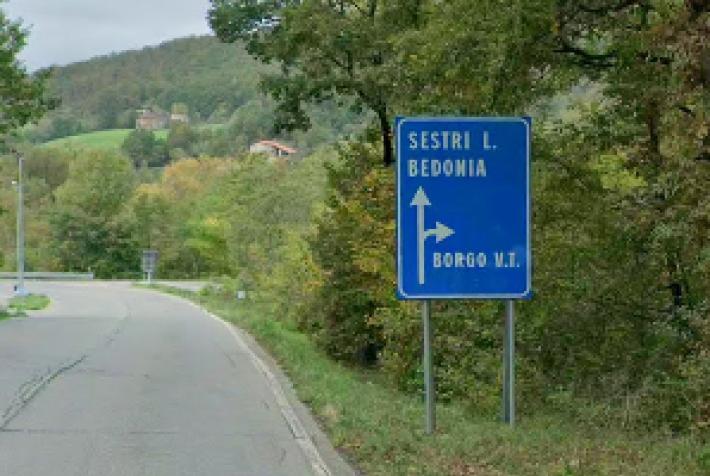 Scontro auto-camion vicino a Gotra: due feriti