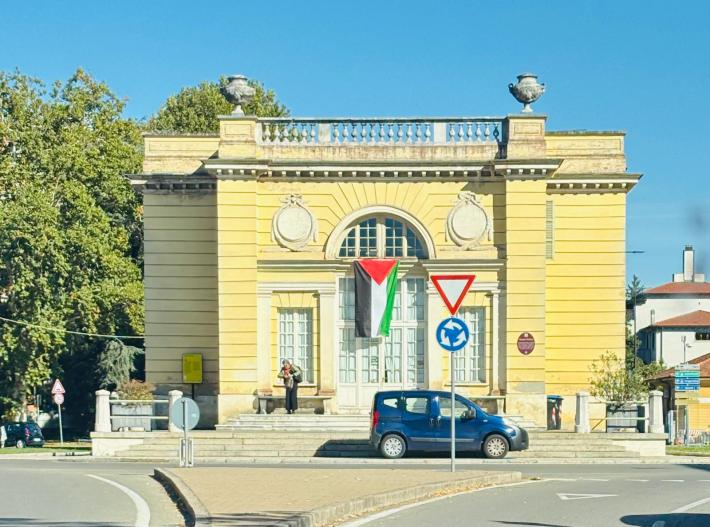 Bandiera palestinese sul Petitot