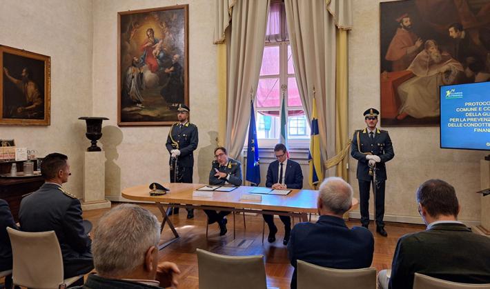 Sottoscritto Protocollo d'Intesa tra il Comune di Parma e il Comando Provinciale della Guardia di Finanza