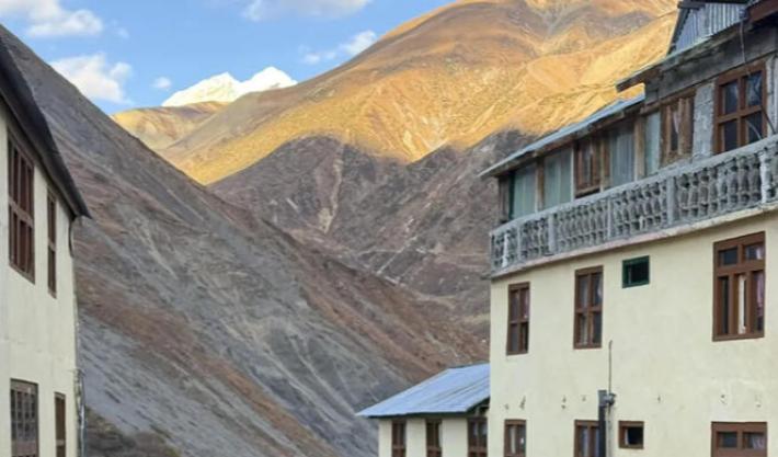 Ciclone sulle vette del Nepal, morti due alpinisti italiani. Altri connazionali risultano dispersi 