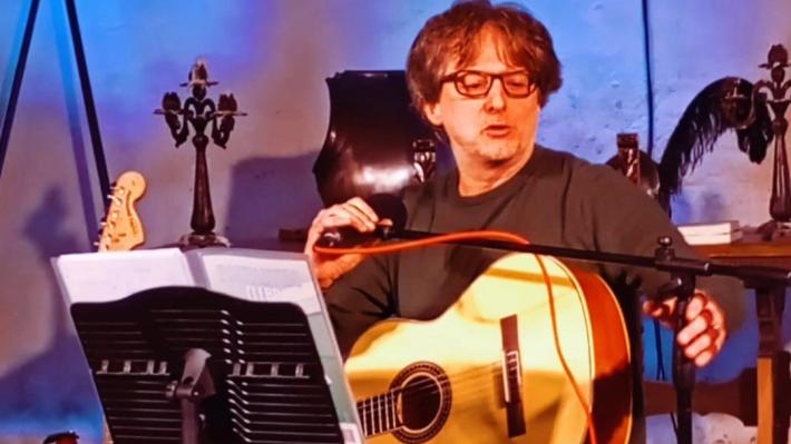 "Sono belli i bambini" di Giuliano&nbsp;Pramori con la collaborazione di Andrea Casoli e Gianluca Mele.