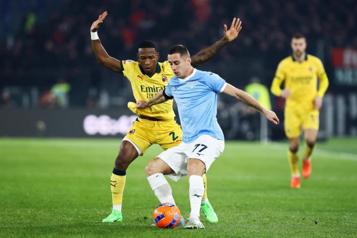 La Lazio batte il Milan 1-0 e va ai quarti di Coppa Italia: affronter&agrave; il Bologna, fresco di vittoria sul Parma 