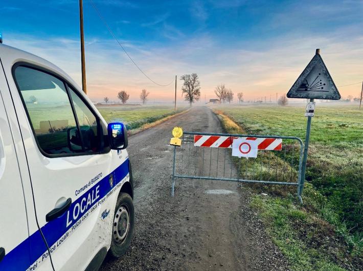Grave cedimento stradale chiusa strada Cantarana a Busseto