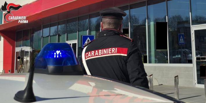 Collecchio: in due giorni arraffa merce per quasi 800 euro da un supermercato della zona. Fermato dai carabinieri su un auto rubata. Nei guai 31enne dell&rsquo;est Europa.  